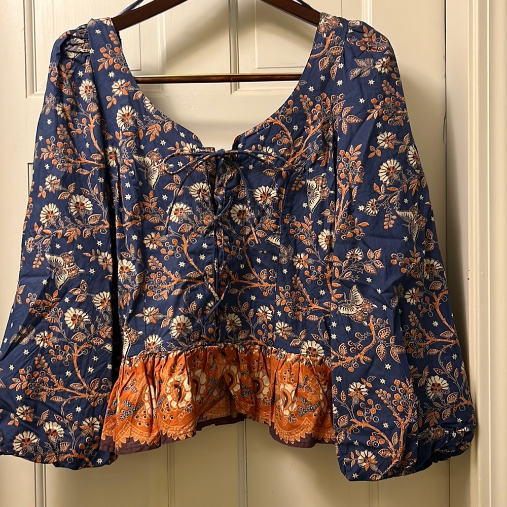 House of Harlow long sleeved blouse